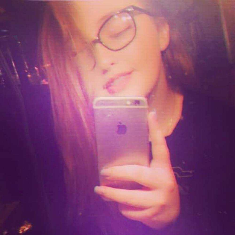 Meet your Posher, Dani